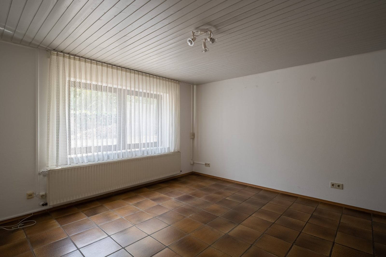 Ansprechendes freistehendes Wohnhaus mit Einliegerwohnung