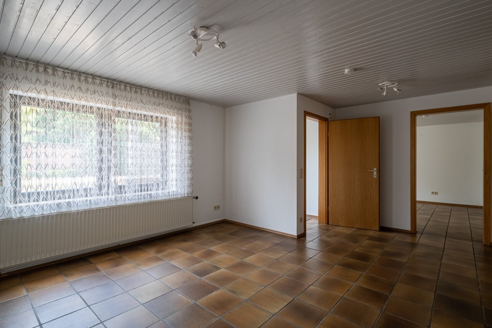 Ansprechendes freistehendes Wohnhaus mit Einliegerwohnung