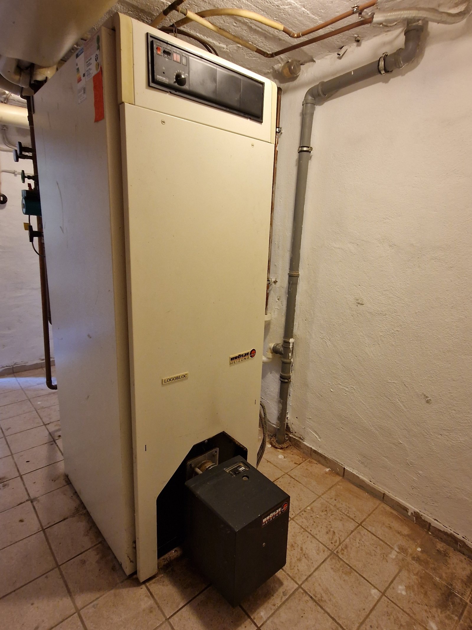 Bungalow mit Teilunterkellerung in Waldrandlage