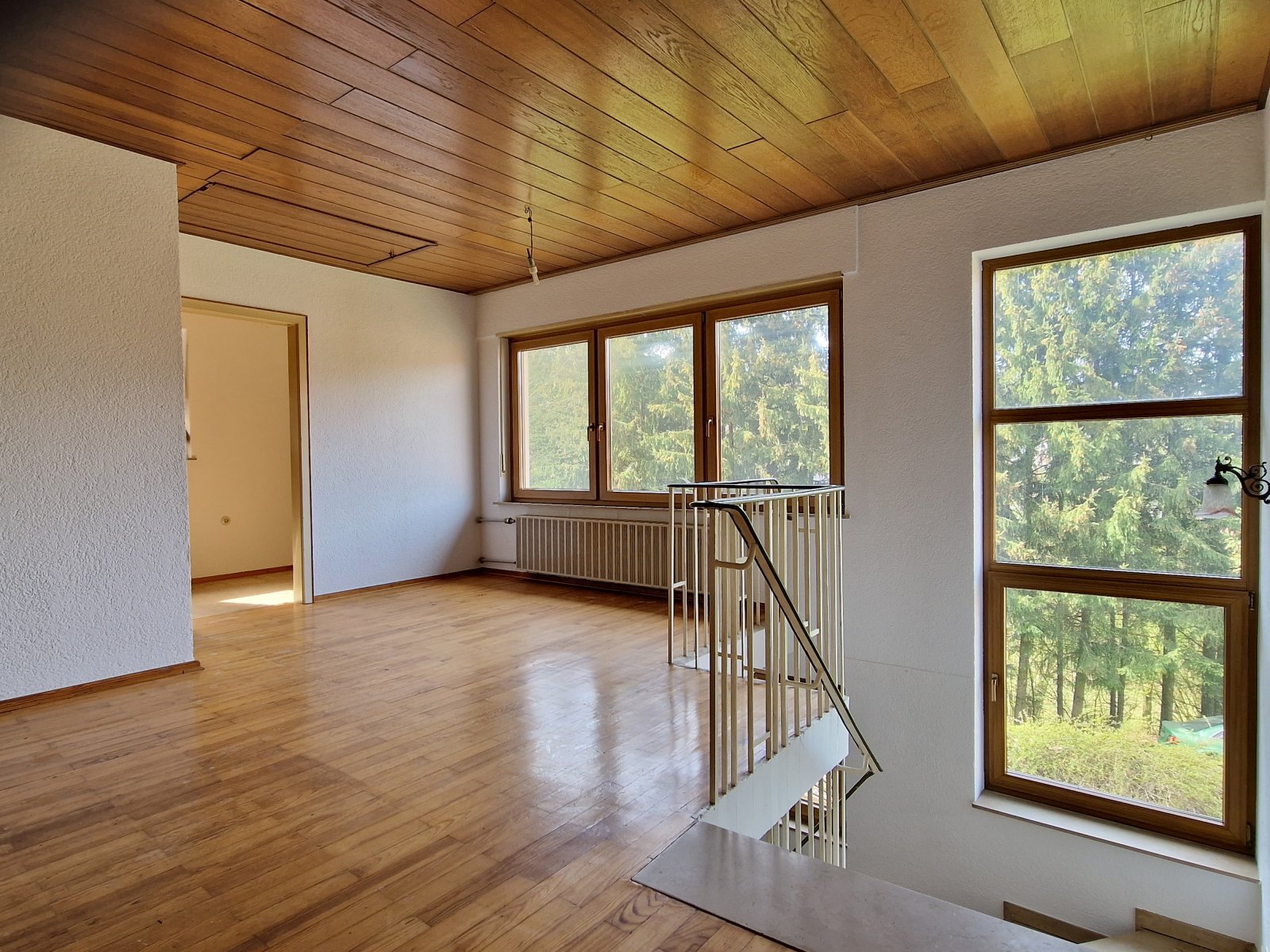Bungalow mit Teilunterkellerung in Waldrandlage