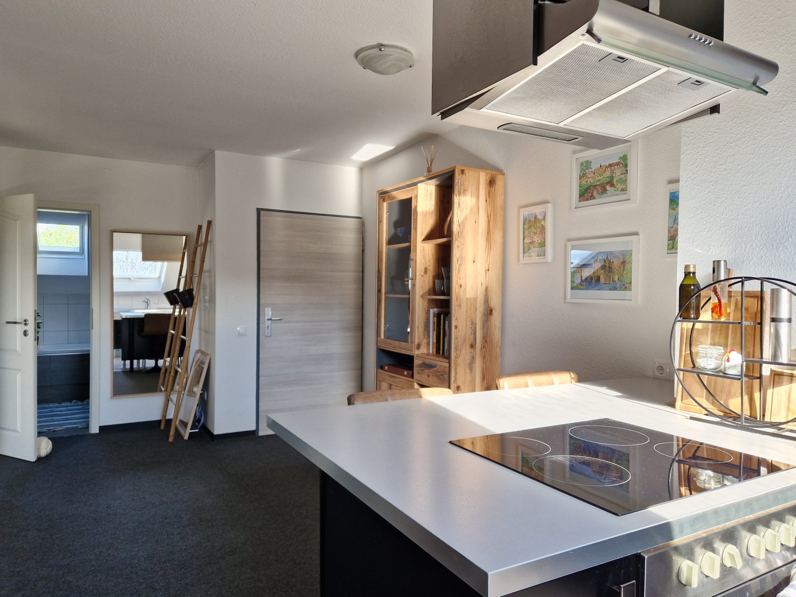 Tolle Dachwohnung mit Sicht zum Golfplatz