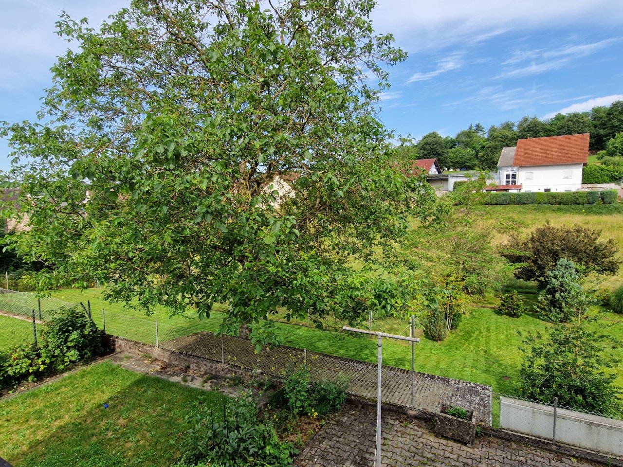 Blick von Arbeitszimmer EG Blick von Arbeitszimmer EG