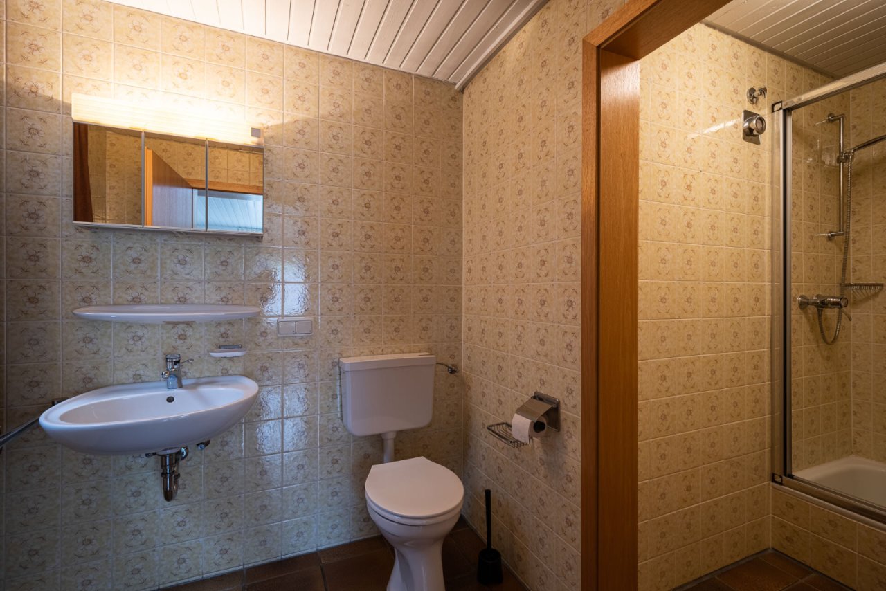 Badezimmer UG Badezimmer UG